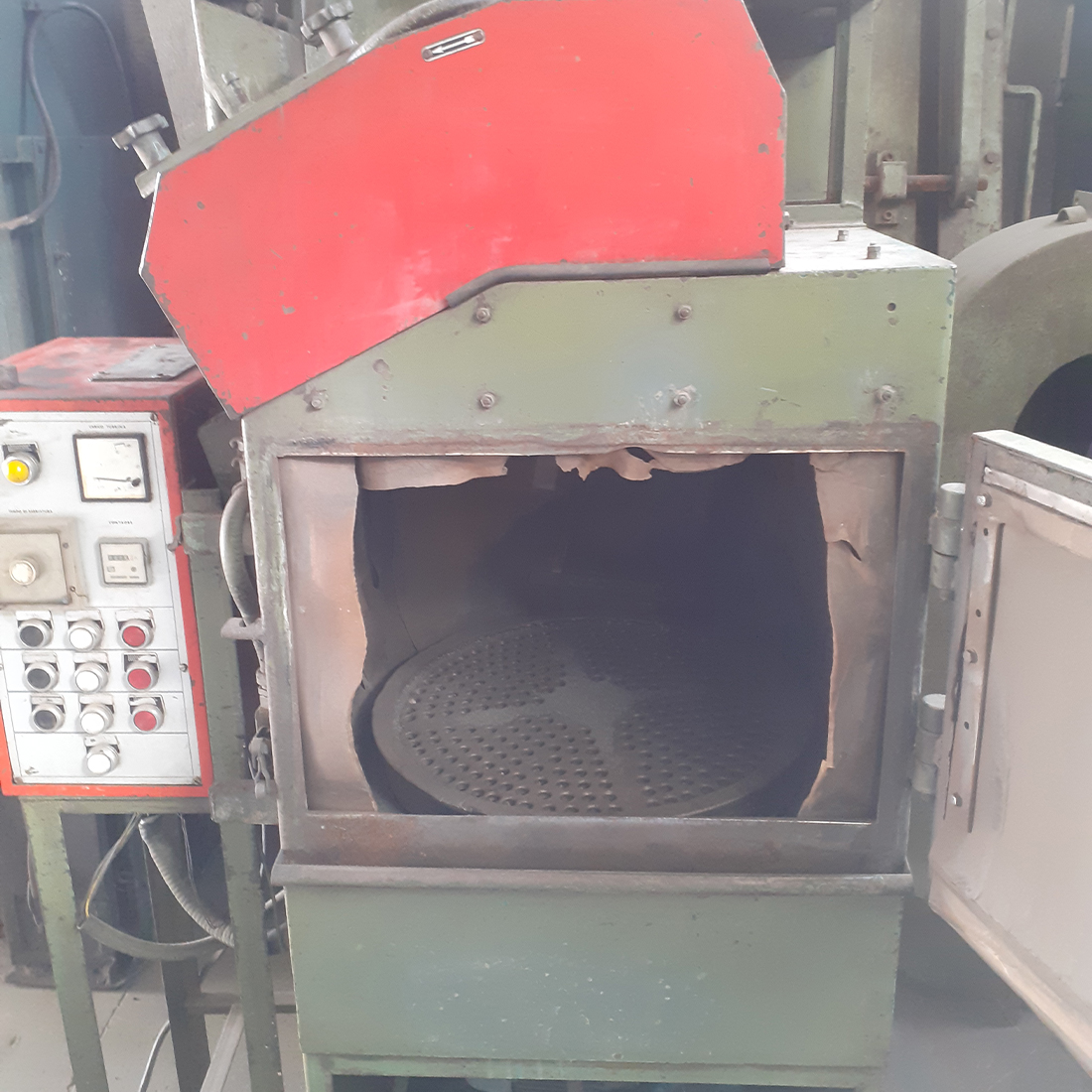 Döner Tamburlu Kumlama Makinesi